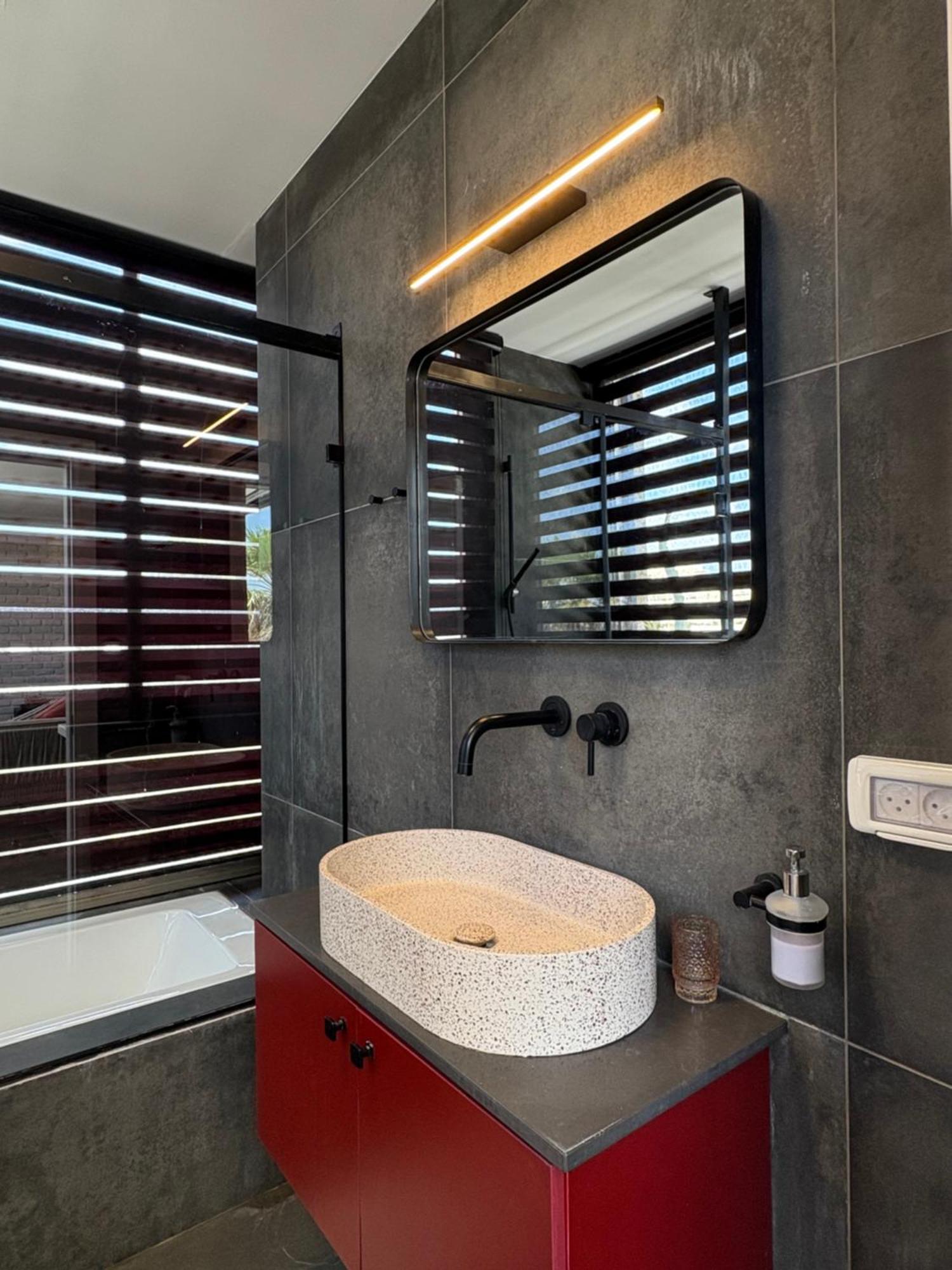 Urbanica Carmel- Apartments Haifa Zimmer foto